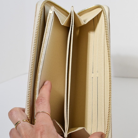 Louis Vuitton Damier Azure Zippy wallet with Box and Dust Bag - Picture 8 of 14